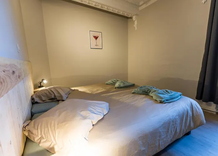 Hébergement de vacances Au P'tit Tcheste *