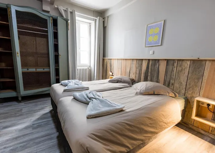 Hébergement de vacances Au P'tit Tcheste *