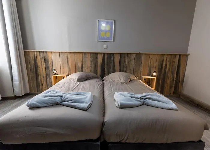 Hébergement de vacances Au P'tit Tcheste *