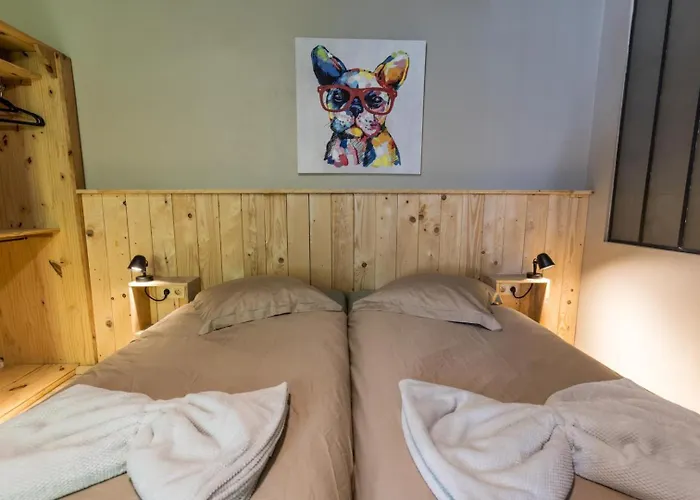 Hébergement de vacances Au P'tit Tcheste *