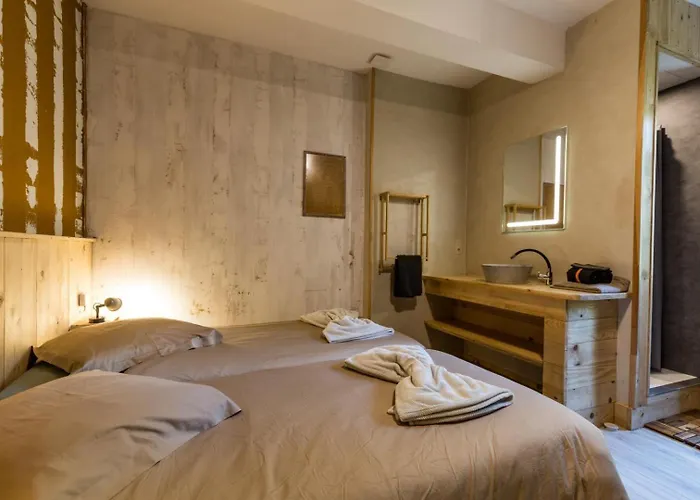 Hébergement de vacances Au P'tit Tcheste *